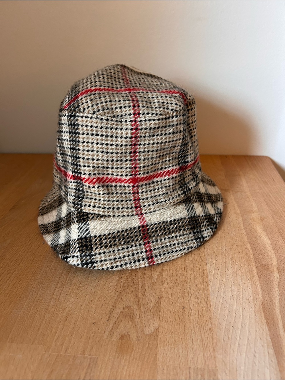 Burberry Beige Plaid Bucket Hat with Black & Red Accents
